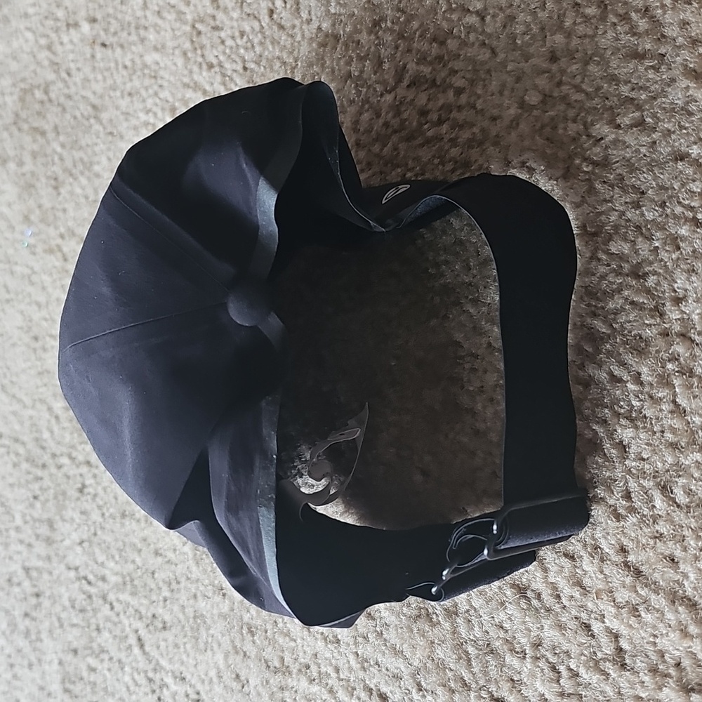 lululemon athletica Black Hat - Picture 2 of 5